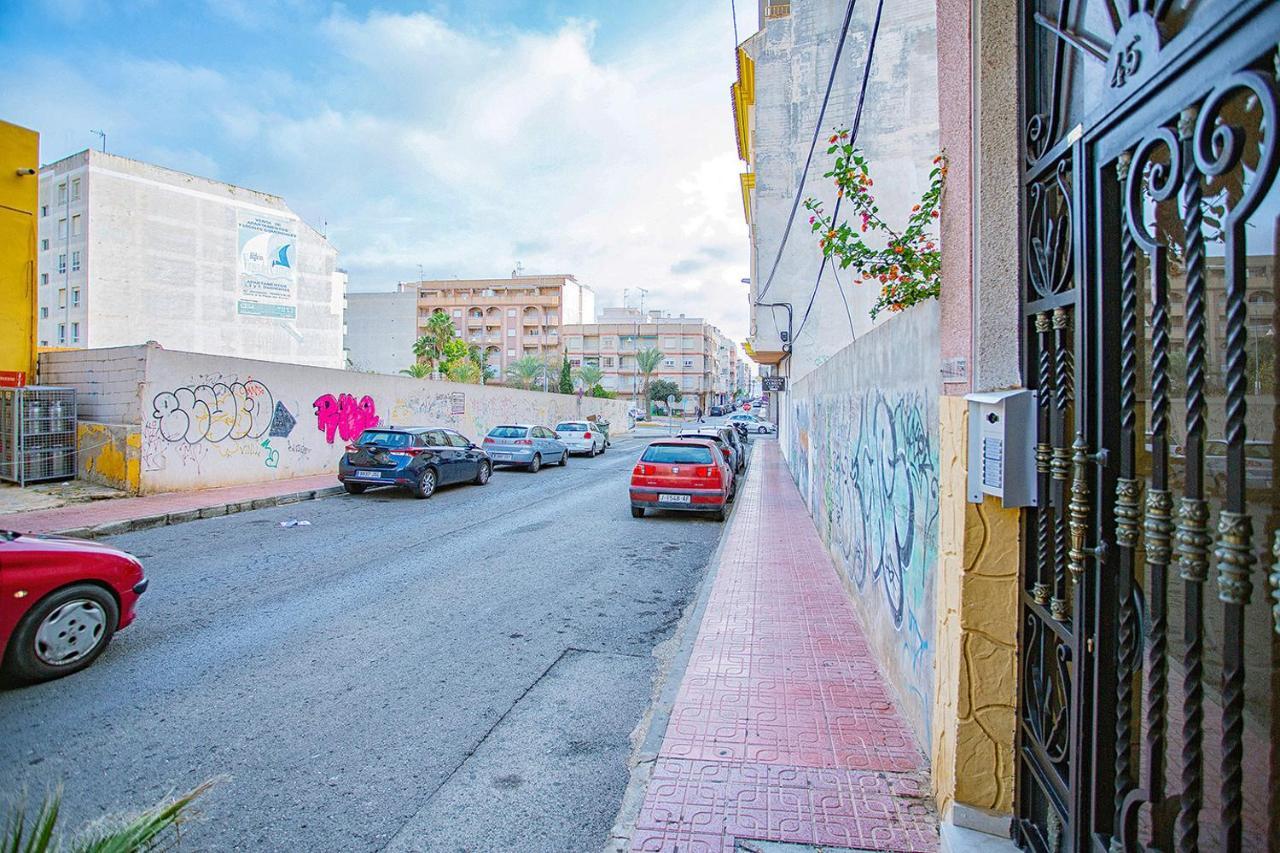 125 City Beach - Alicante Holiday Torrevieja Exterior foto
